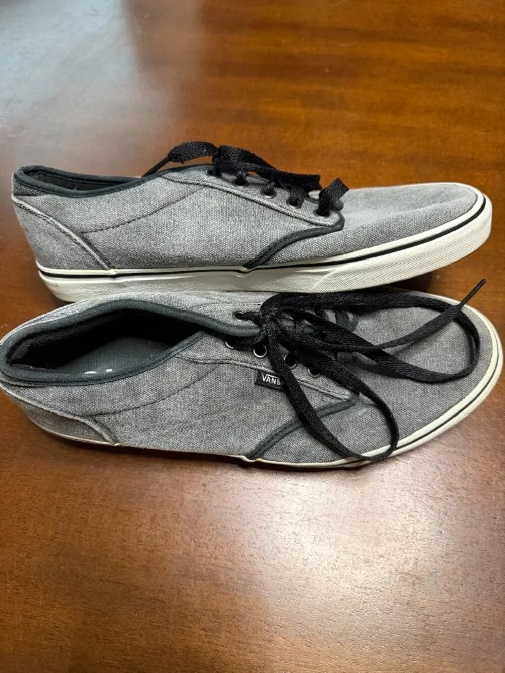 Vans Atwood